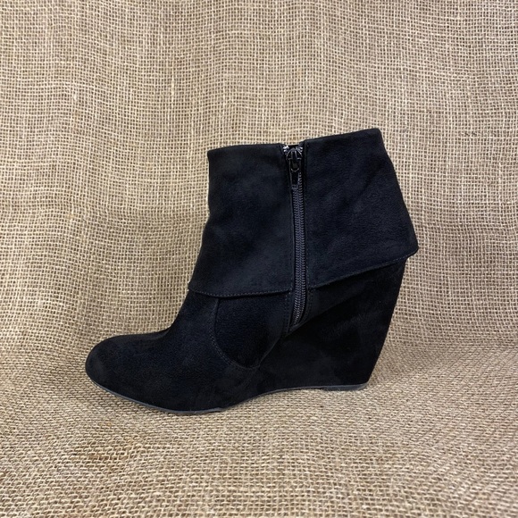 🛑SOLD🛑 booties wedges black suede size 10 - Picture 5 of 7